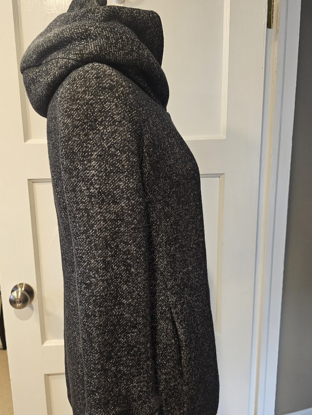 Women’s Black Heathered Double-Breasted Hooded Coat - Picture 5 of 10